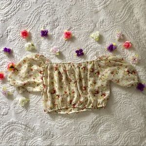 Sweet Floral Crop Top🌸